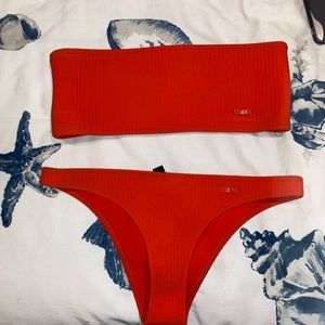 Strapless red triangl bsuit